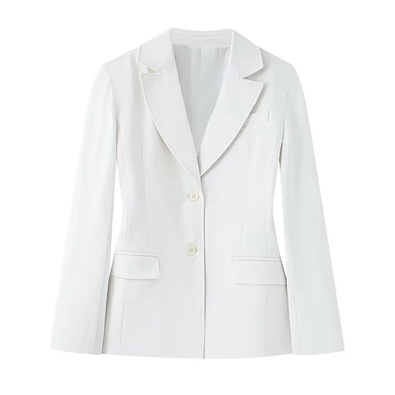 Damen nan schlanker Business-Blazer mit taillierter Schnittführung, fallendem Revers und Pattentaschen Echo Archiv