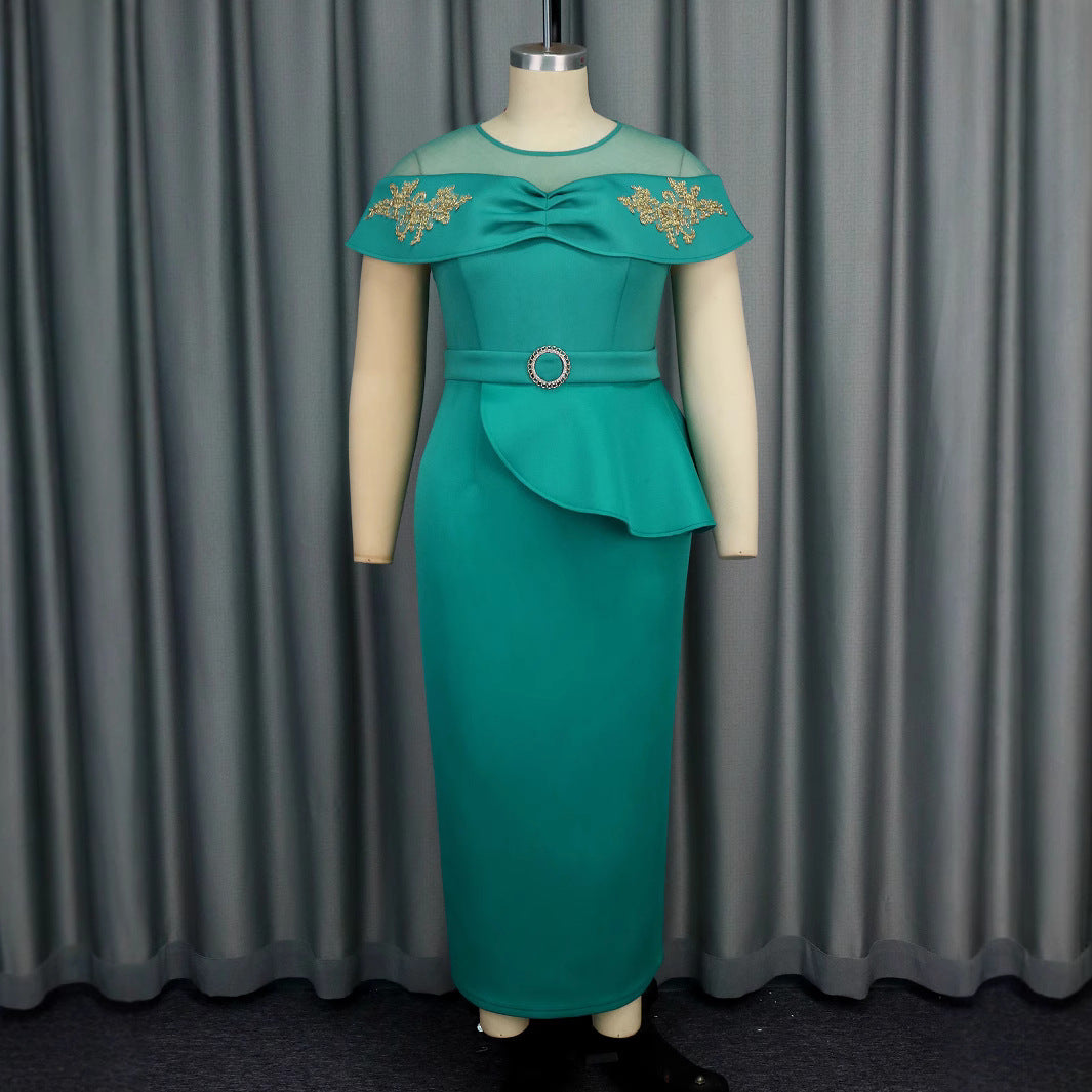 Damen Elegantes Maxikleid mit transparenten Ärmeln und dekorativen Applikationen Echo Archiv