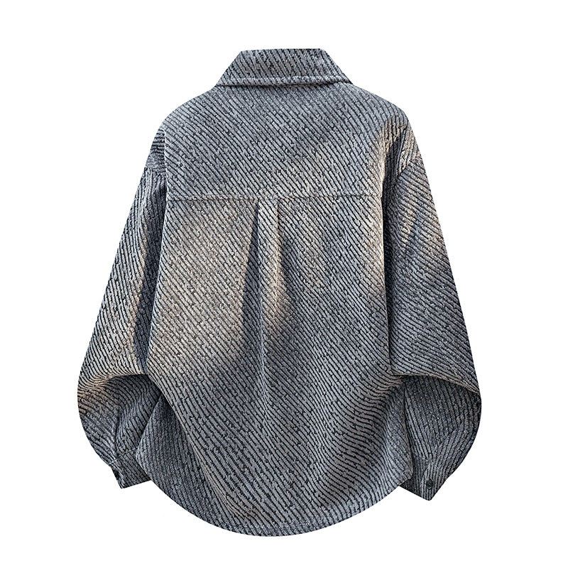 Frauen Overshirt-Jacke in großzügigem Schnitt mit Hemdkragen und strukturiertem Musterlook – Célinea