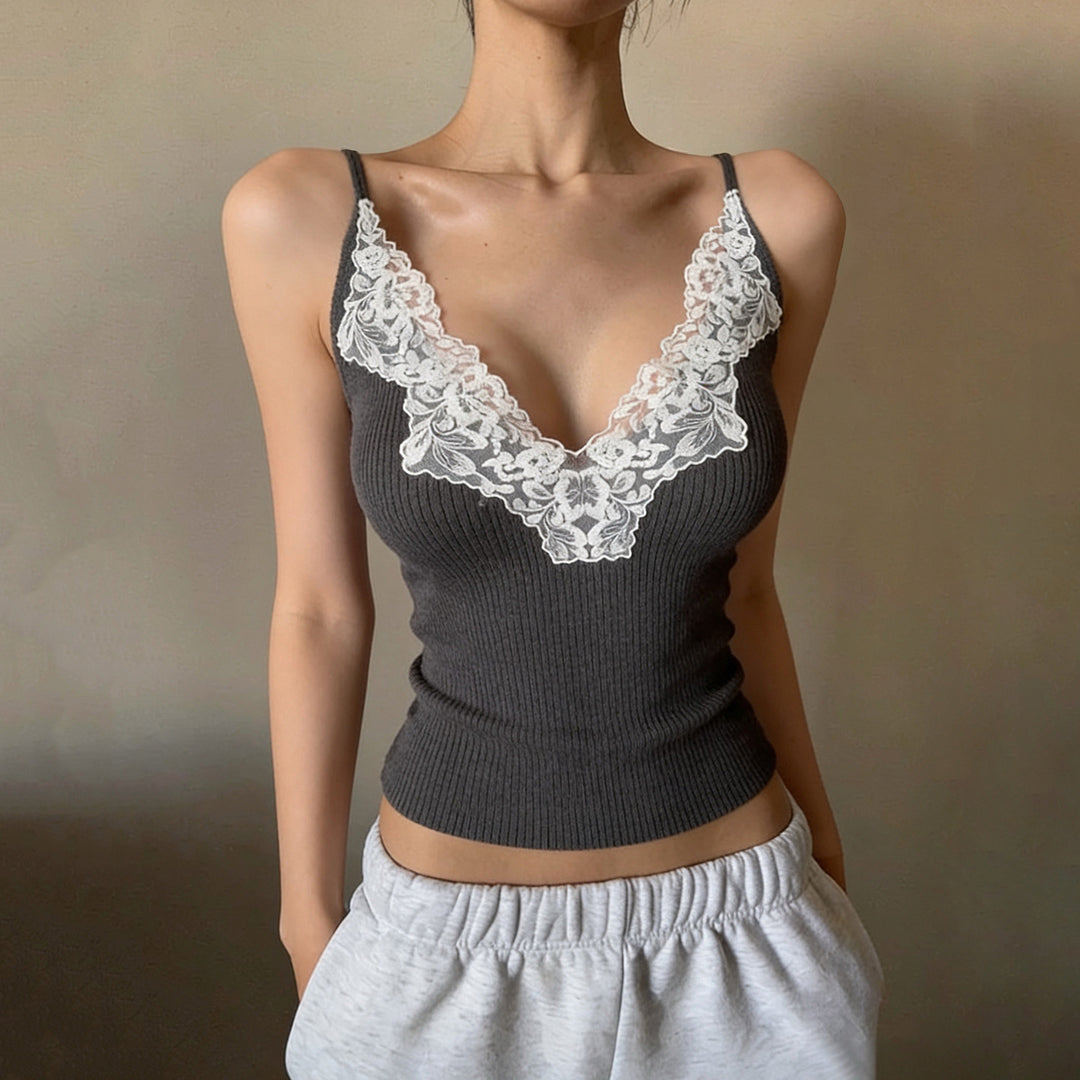 Damen Elegantes Top mit Spitzenverzierung und tiefem V-Ausschnitt Echo Archiv