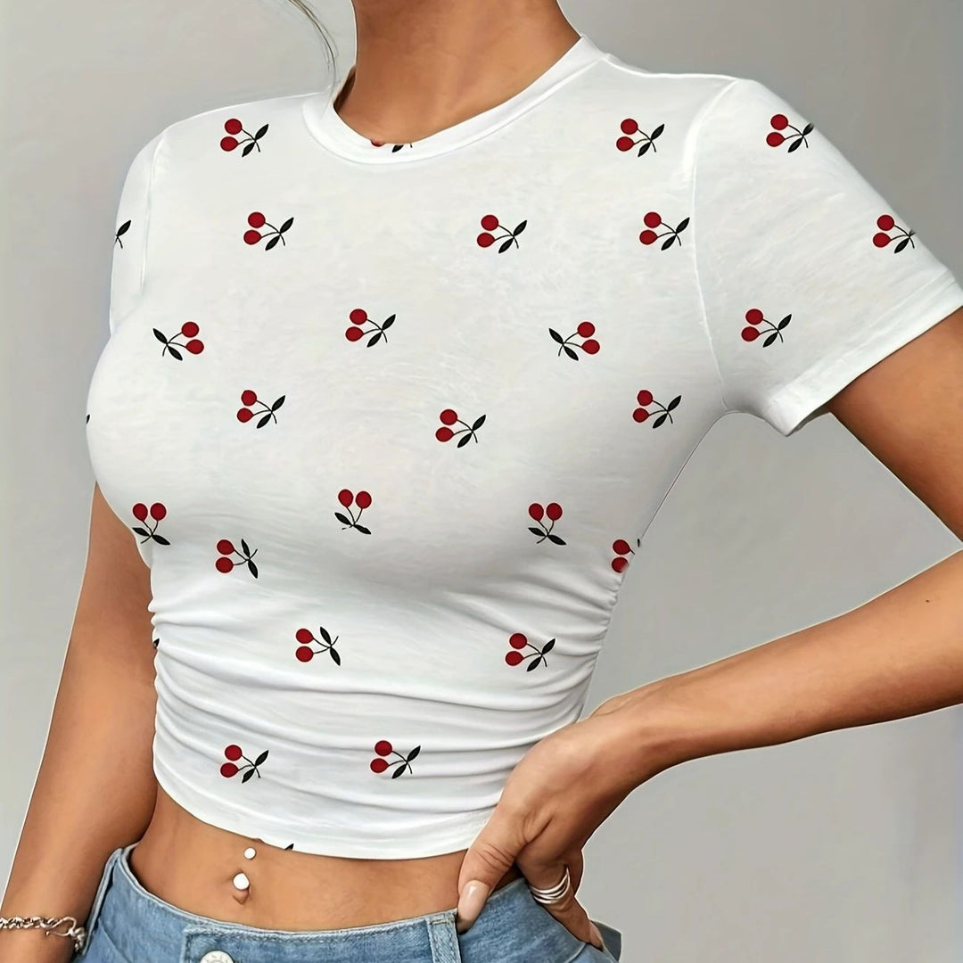 Damen Crop-T-Shirt mit frischem Kirschmotiv und figurbetontem Schnitt Echo Archiv