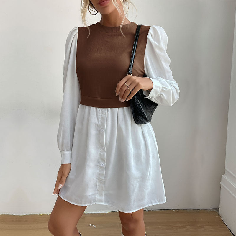 Damen Hemdblusenkleid mit eingesetzter kurzgeschnittener Weste, Puffärmeln und taillierter Silhouette Echoarchiv