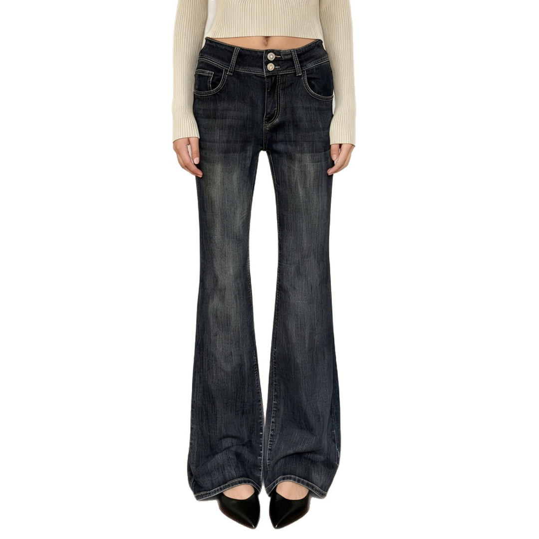 Damen Hochtaillierte Schlagjeans mit weitem Bootcut und doppeltem Knopfverschluss – Dénora