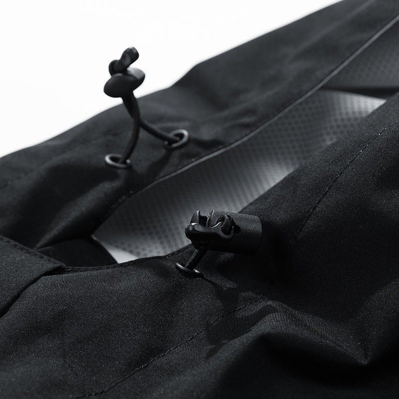 Herren Wasserdichte dreilagige Outdoorjacke mit Kapuze, atmungsaktivem Meshfutter und verstellbaren Bündchen – Taviero
