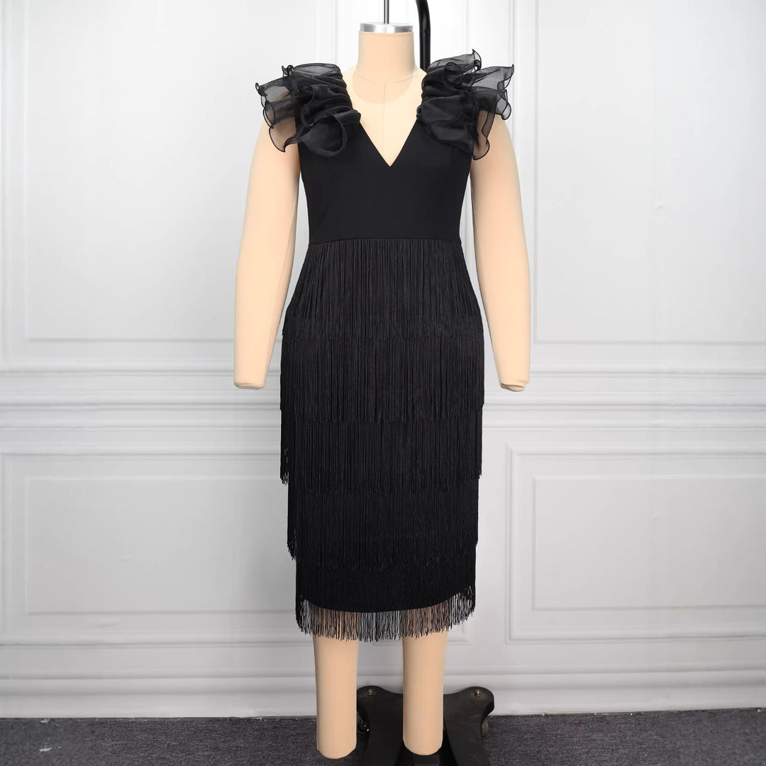 Damen Abendkleid mit voluminösen Rüschendetails und schickem Fransen Echo Archiv
