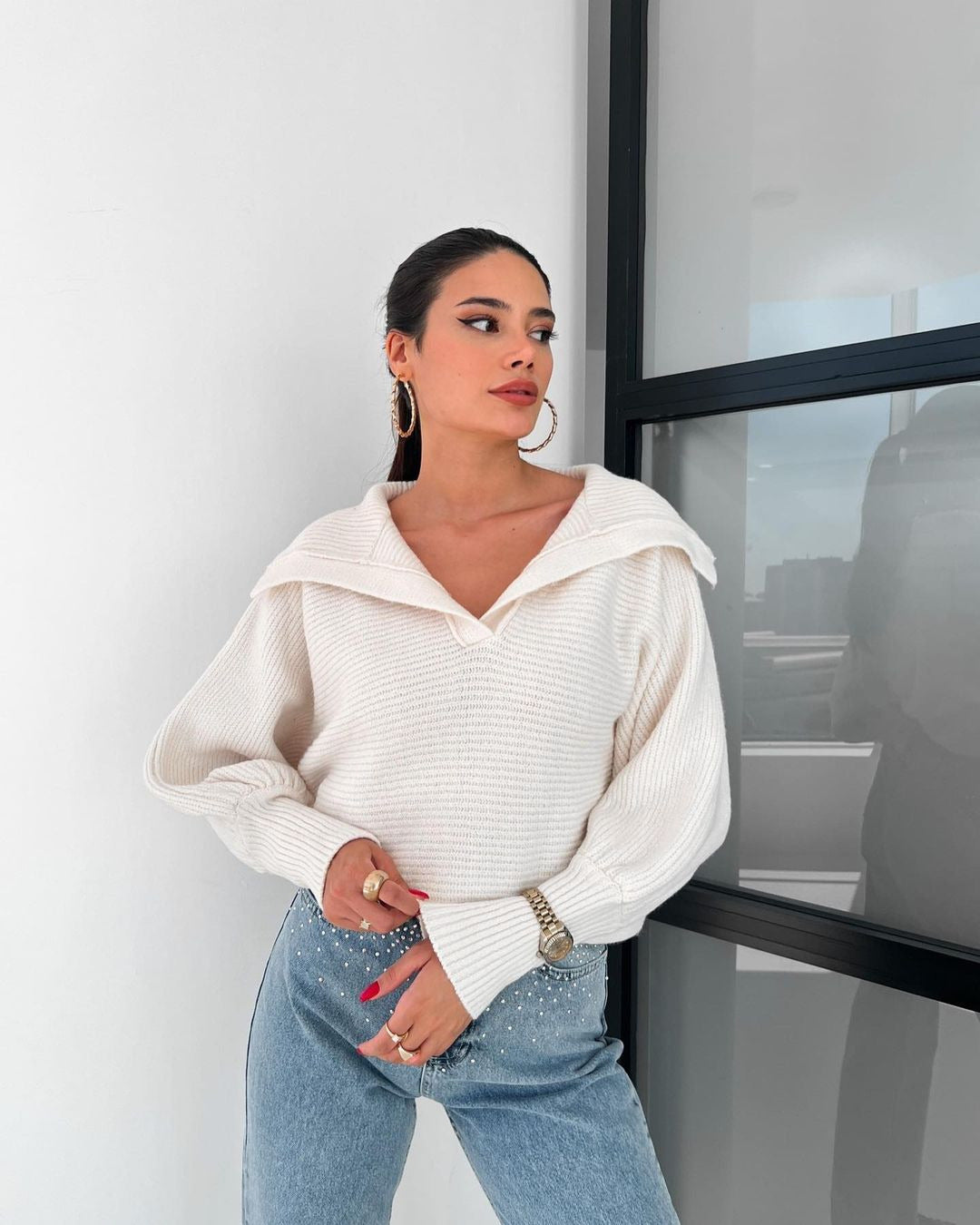 Damen Oversize Rippsweater mit Reverskragen und tiefem V‑Ausschnitt Echoarchiv