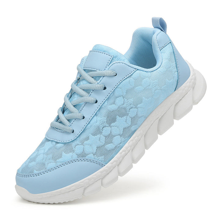 Damen nan Netz-Sneaker mit floralem Durchbruchmuster, flexibler Segmentsohle und gepolstertem Fersenkragen Echo Archiv