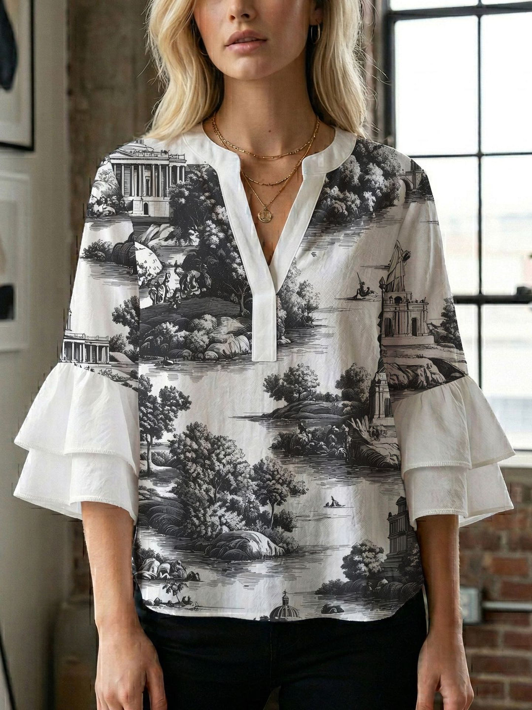 Damen Bluse mit wunderschönen floralem Design Echo Archiv