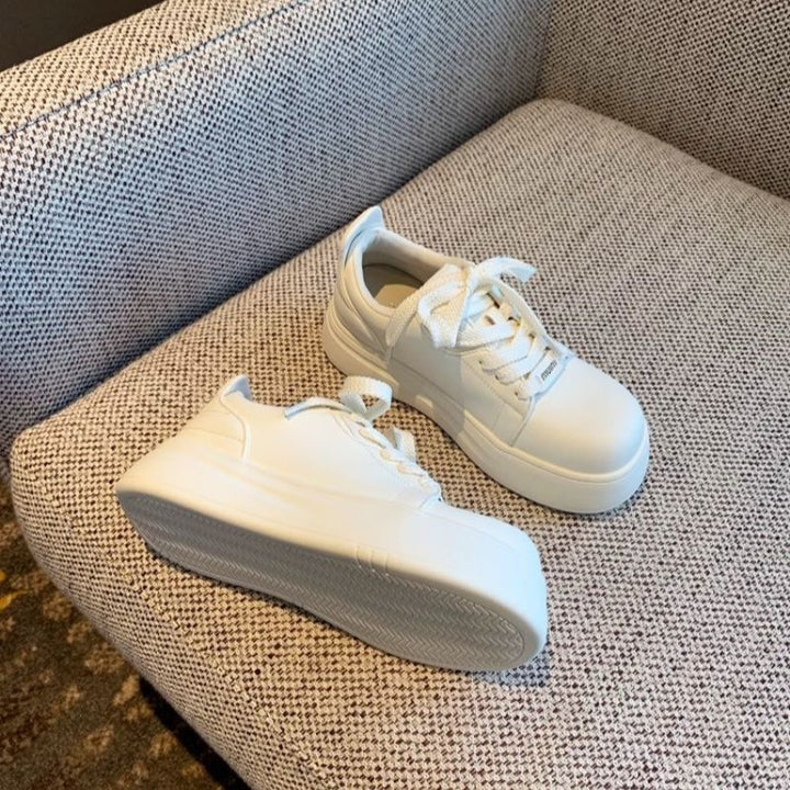 Damen Chunky Sneakers mit bequemer Plattform und stylischem Design Echo Archiv