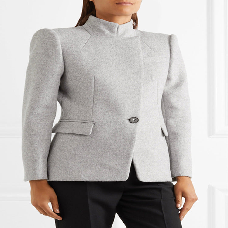 Damen Taillierter Wollmix‑Blazer mit Stehkragen, strukturierter Schulter und Pattentaschen Echoarchiv