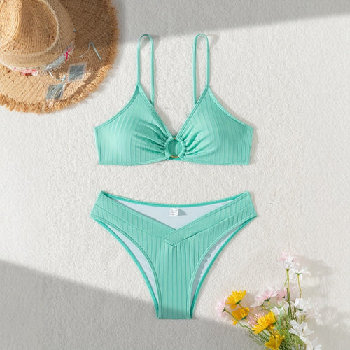 Damen Raffiniertes Bikinitop mit V-Ausschnitt und dekorativem Ring Echo Archiv