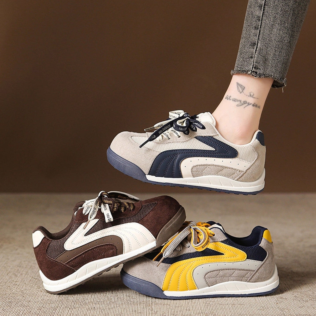 Damen sportliche Sneakers – Névara
