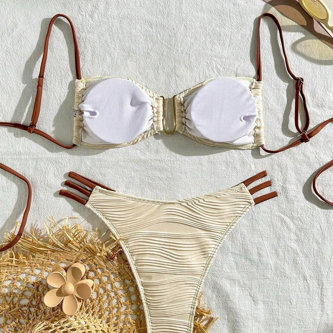 Damen Triangel-Bikini mit elegantem Raffungsdesign und modischen Trägerdetails Echo Archiv