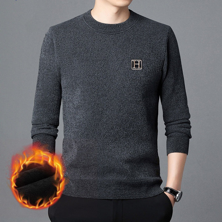 Herren Feiner Thermo-Rundhalspullover aus wärmendem Microfleece mit Slim‑Fit und Logopatch Echoarchiv