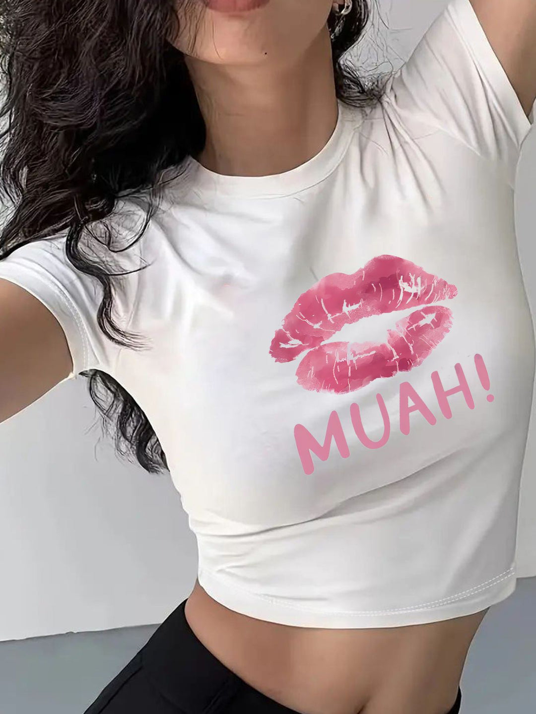 Damen Kurzarm T-Shirt mit aufgedrucktem Lippenmotiv Echo Archiv