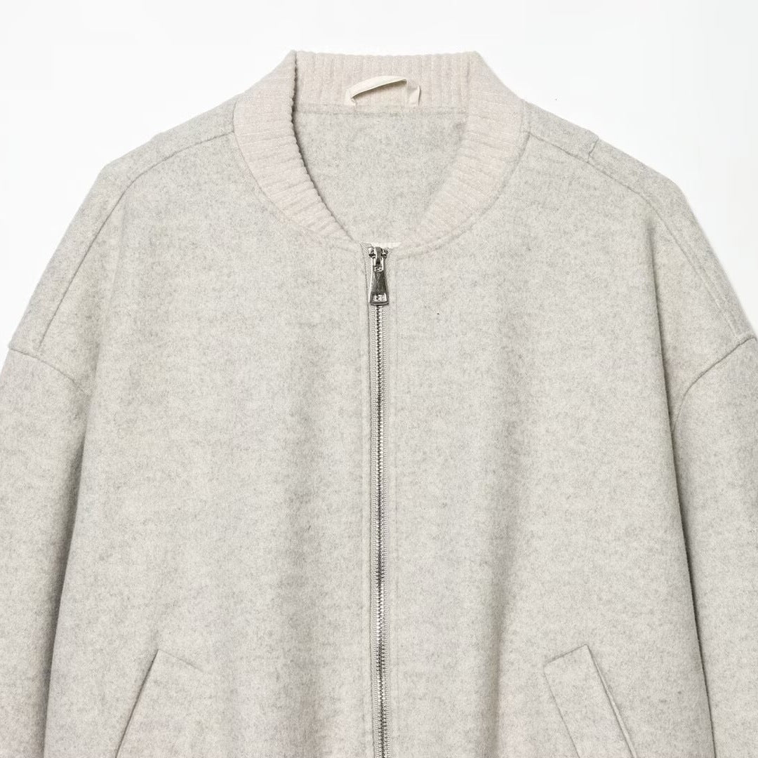 Damen Boxy-Bomberjacke aus Sweatmaterial mit Reißverschluss und Ärmeltasche Echo Archiv