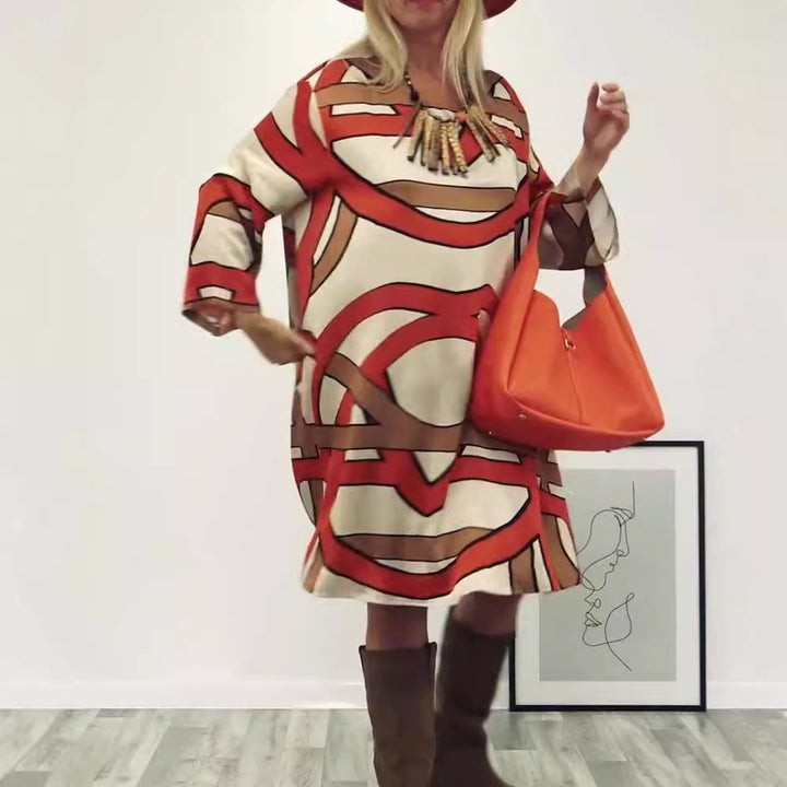 Damen nan großzügiges Swingkleid mit weitem Tulpen-Saum, Fledermausärmeln und grafischem Allovermuster Echo Archiv