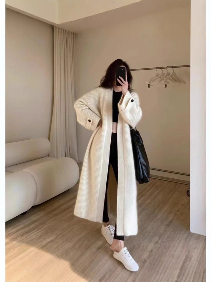 Damen Maxi-Longcardigan aus weichem Rippenstrick mit breiten Manschetten Echoarchiv