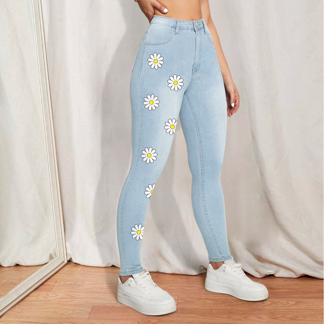 Damen High-Waist Skinny-Jeans mit aufgedruckten Margeriten und figurformendem Stretch Echo Archiv