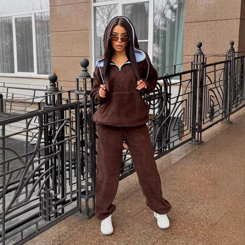 Damen Fleece-Loungewear-Set mit halbem Frontzip, gefütterter Kapuze und hochgeschnittener Komforthose – Auréline