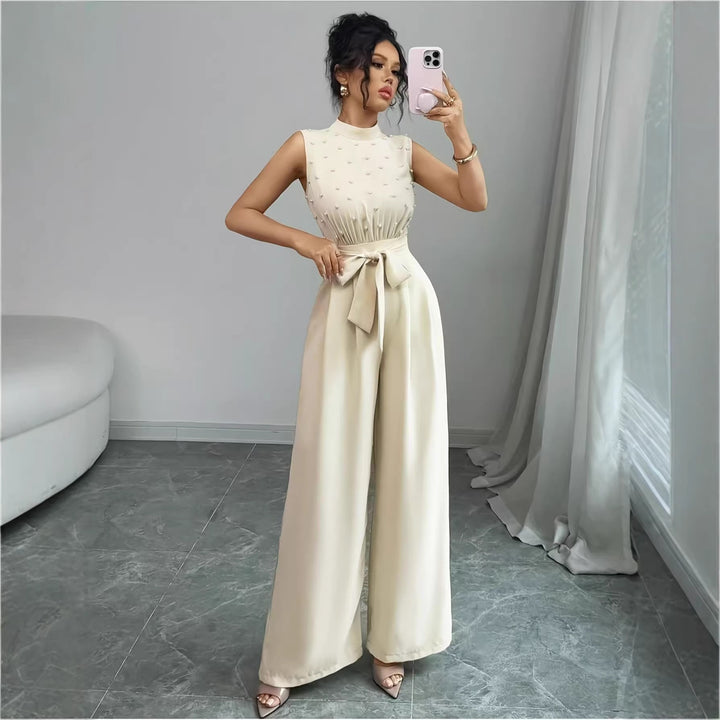 Damen Eleganter Jumpsuit mit Perlenbesatz, Stehkragen und weitem Palazzo-Bein – Solévia