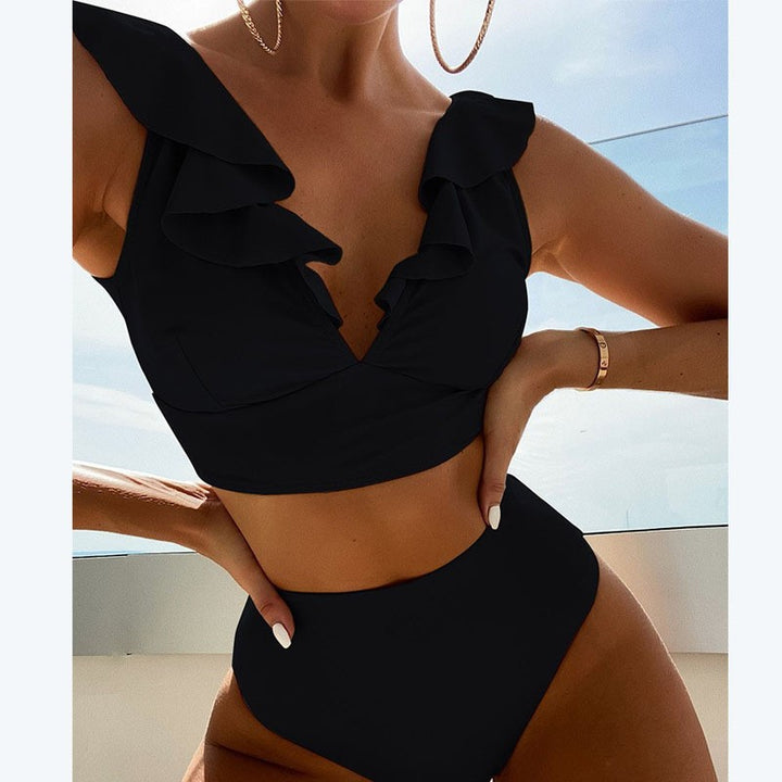 Damen Bikini mit elegantem Rüschendesign und hoch geschnittenem Höschen Echo Archiv