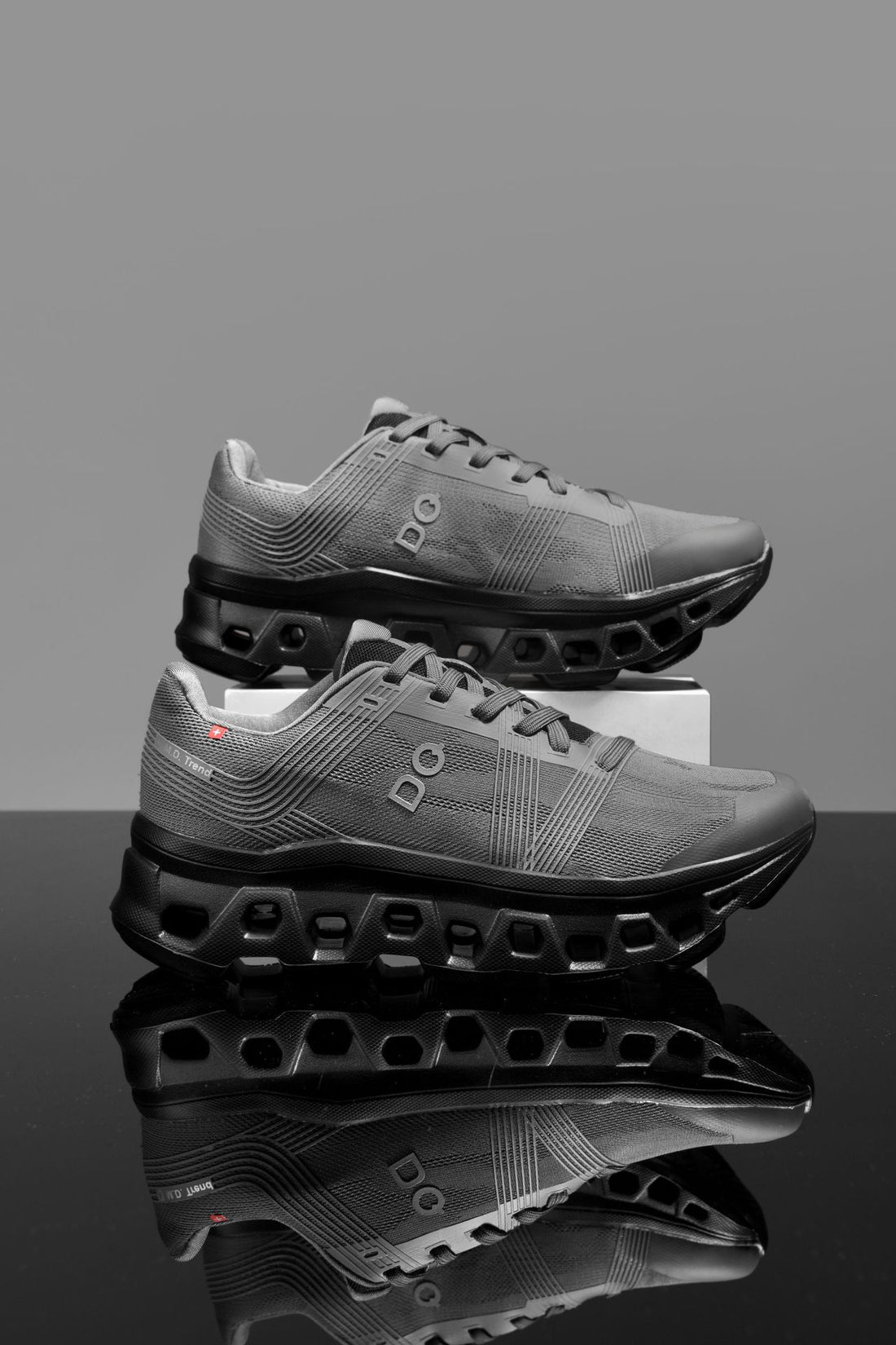 Unisex leichte Straßenlauf-Sneaker mit hochdynamischer Rebound-Zwischensohle und atmungsaktivem Strickoberteil – Norré