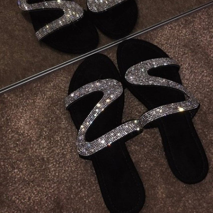 Damen Glitzer-Sandale mit geschwungenen Strass‑Riemen und gepolstertem Komfortfußbett – Sorelia