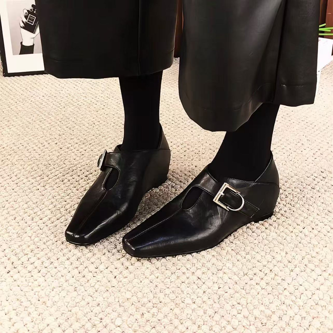 Damen Elegante Wedgesandalen mit modischem Riemendesign Echo Archiv