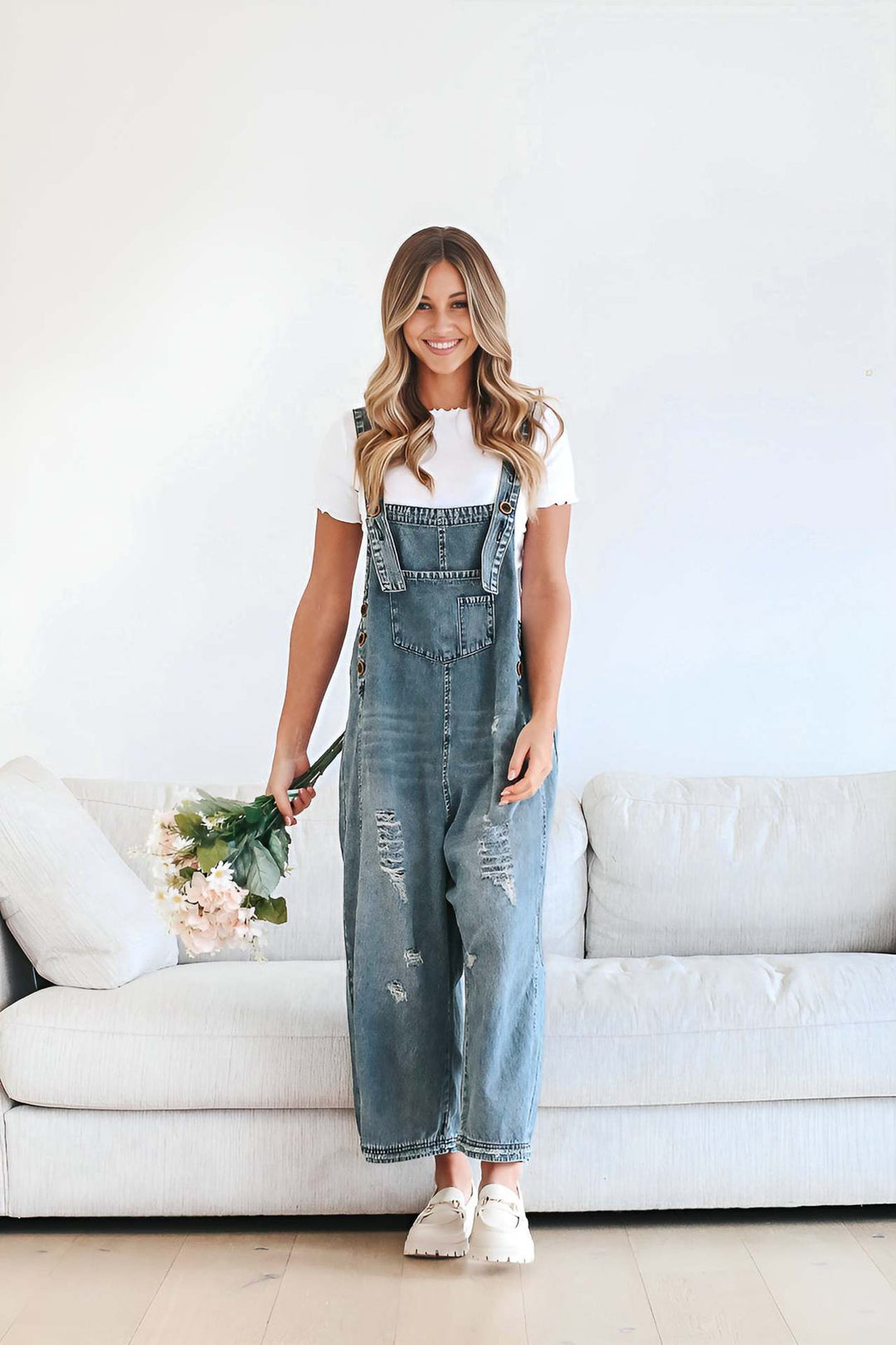Damen nan lässige verwaschene Latzhose aus Jeansstoff mit Rissen und weitem Bein Echo Archiv