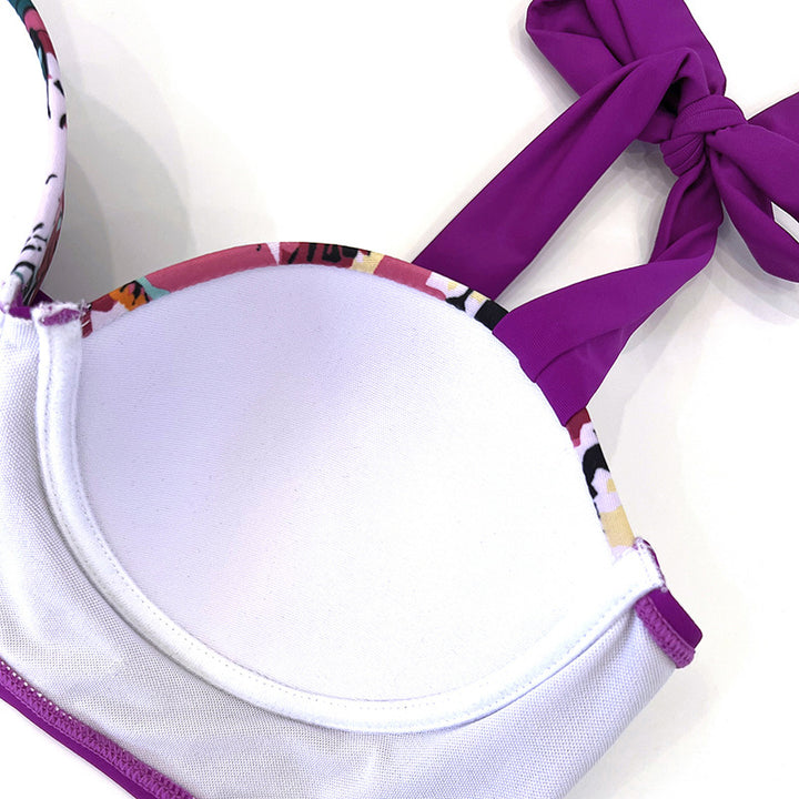 Damen Hochtaillierter Bikini mit elegantem Bustier und raffinierten Schnitt Echo Archiv
