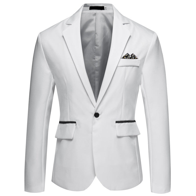Herren Eleganter Blazer mit seidig-matter Oberfläche und Knopfdetails Echoarchiv