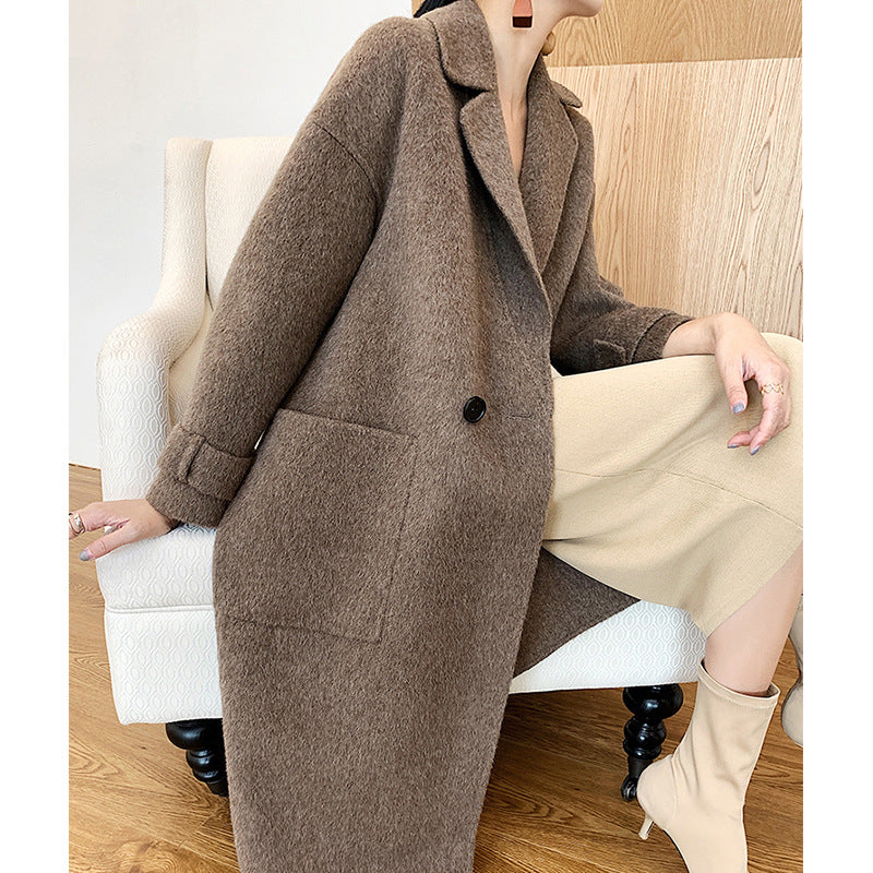 Damen Eleganter und bequemer Wollmantel Echoarchiv