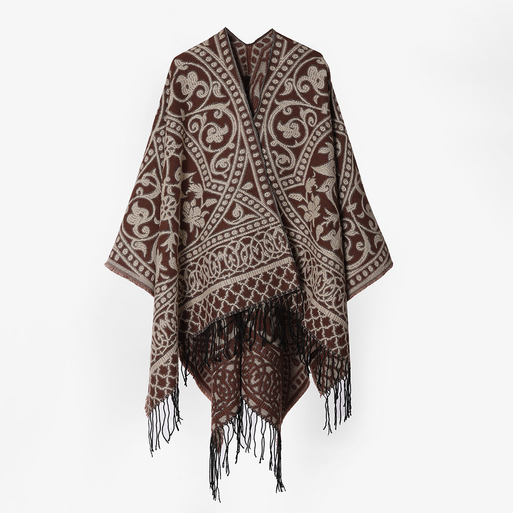 Damen Grobgewebter Rechteck‑Poncho mit orientalischem Medaillon‑Jacquard und dekorativem Fransensaum – Avérine