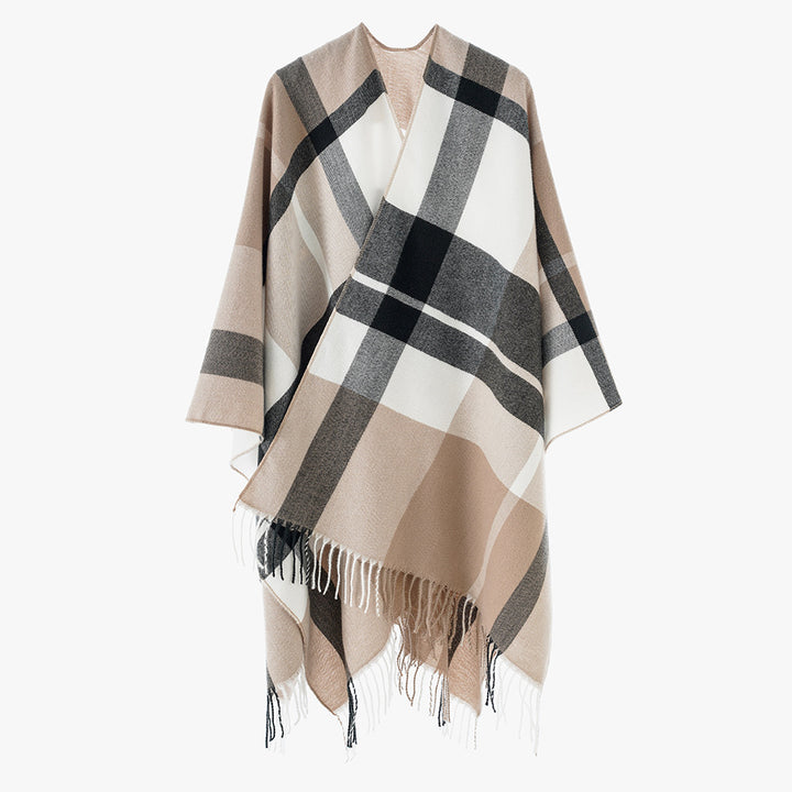 Damen Oversize-Karoponcho aus weichem Wollmix mit Fransensaum – Célinea