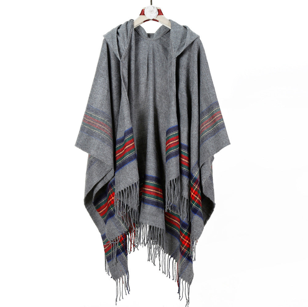 Damen Kapuzen‑Capeponcho im Tartanmuster mit Fransensaum aus weichem Wollmix – Montévia