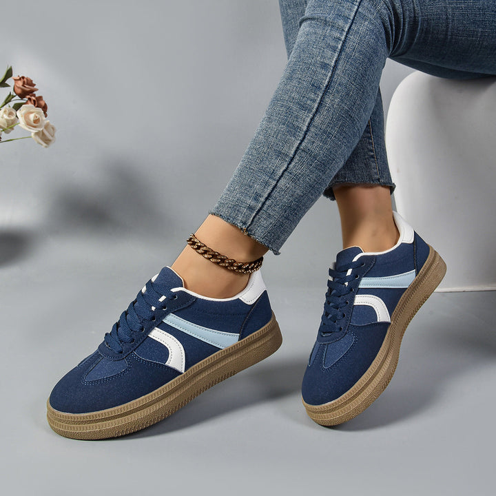 Damen Sneaker mit modischem Obermaterial und rutschfester Sohle Echo Archiv