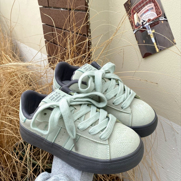 Damen Sneaker aus hochwertigem Leder mit modernem Design Echo Archiv
