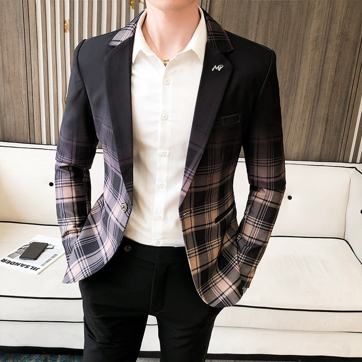 Herren eleganter Karo-Blazer mit modernem Schnitt und feinen Details Echoarchiv