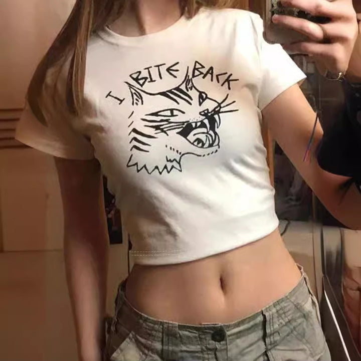Damen Crop-T-Shirt mit kreativem Skelettdesign und inspirierendem Schriftzug Echo Archiv