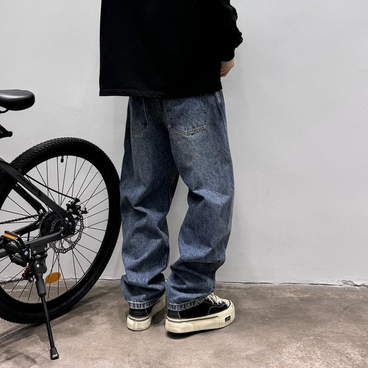 Herren Cargo-Jeans mit auffälligen Details Echo Archiv