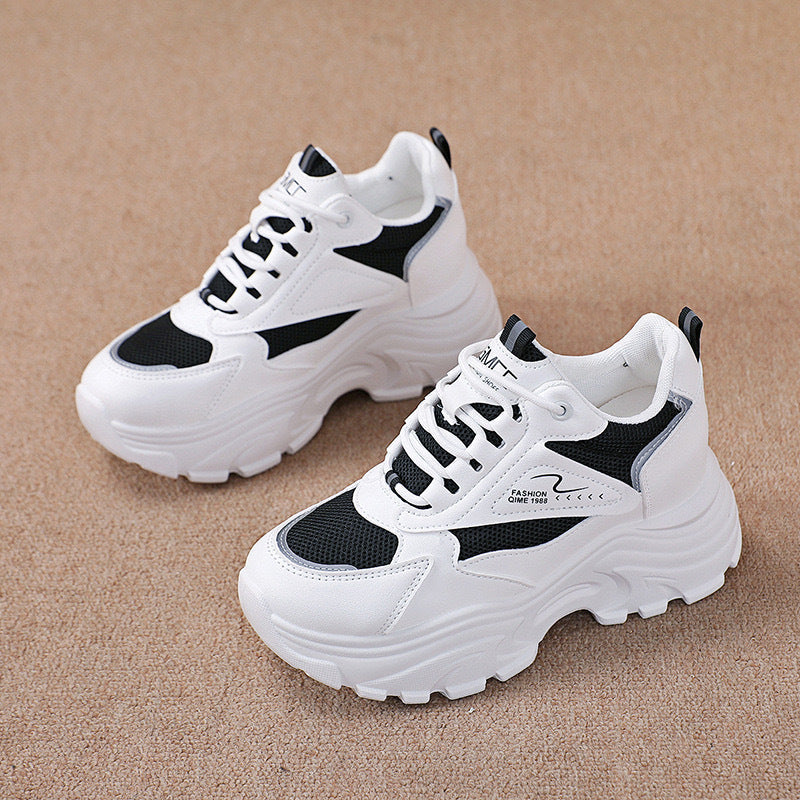 Damen Chunky Sneakers mit atmungsaktiver Oberflächenstruktur und dämpfendem Komfort Echo Archiv