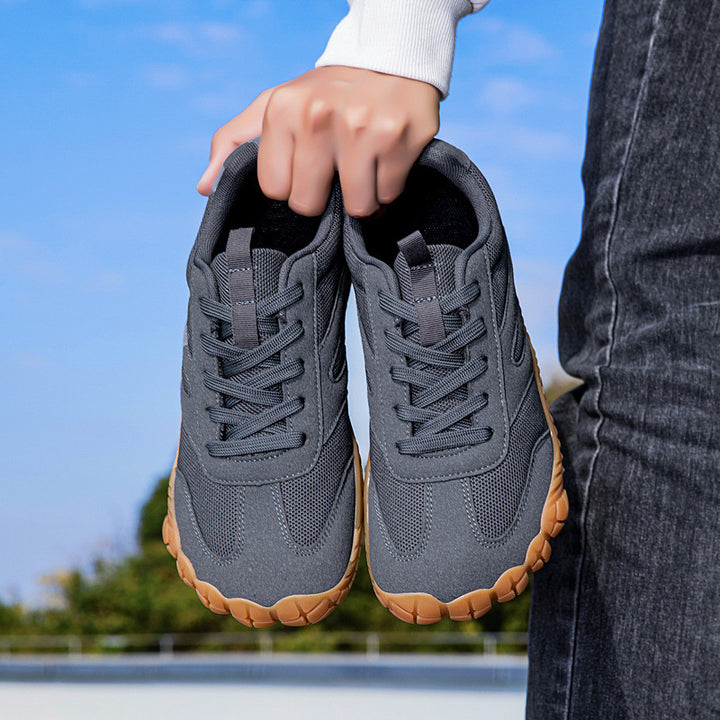 Unisex atmungsaktive Mesh-Sneaker mit Wildleder-Overlays, flexibler Profilsohle und ergonomischem Fußbett – Norré