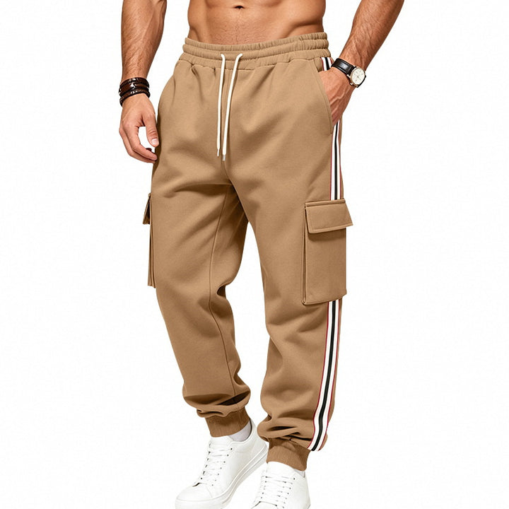 Herren Cargo-Jogginghose mit Cargo-Taschen und seitlichen Kontraststreifen Echoarchiv