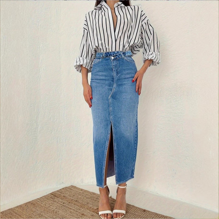 Damen Retro-inspirierter High-Waist Denim-Midirock mit zentralem Frontschlitz und figurbetonter Silhouette Echo Archiv