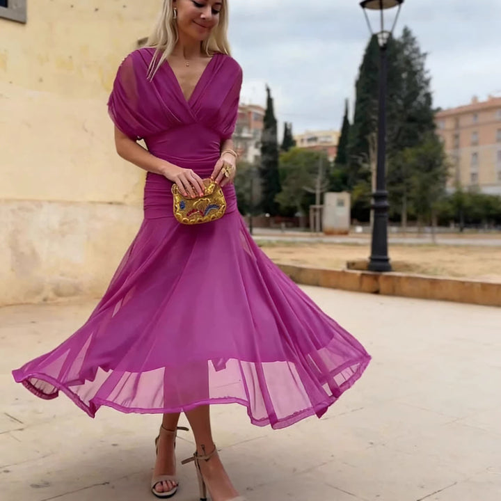 Damen Elegantes Abendkleid mit Off-Shoulder-Ausschnitt und Fließendem Rock Echo Archiv