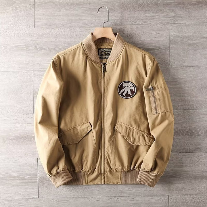 Herren Casual Bomberjacke mit Reißverschluss, Brustpatch und Ärmel-Taschendetail Echoarchiv