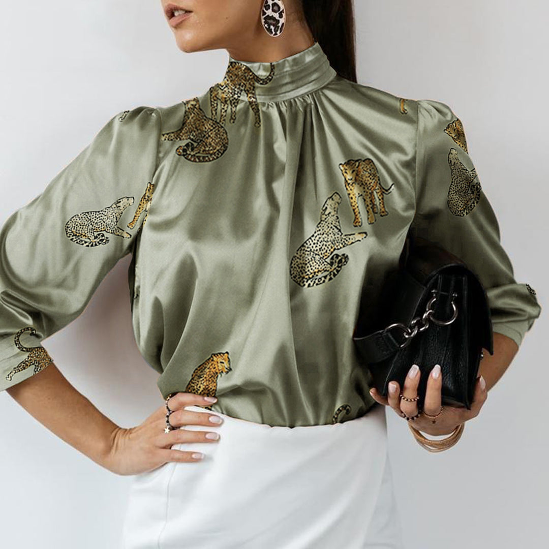 Damen Hochgeschlossenes Satinblusenshirt mit Stehkragen und Animal‑Print – Élovi