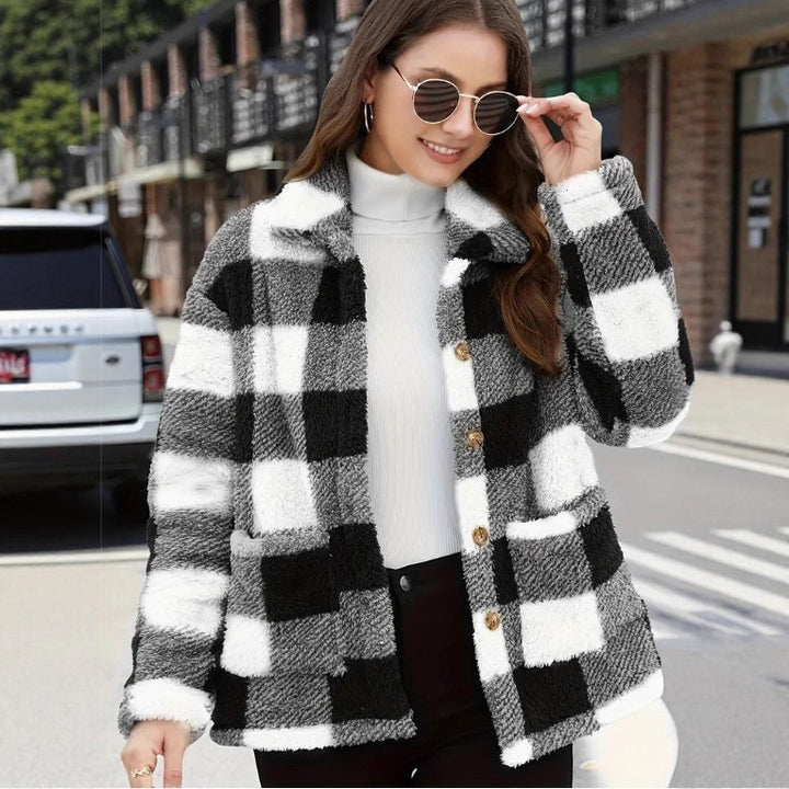 Damen nan gefütterte Karo Teddy-Fleece Shacket mit Knopfleiste und aufgesetzten Taschen Echo Archiv
