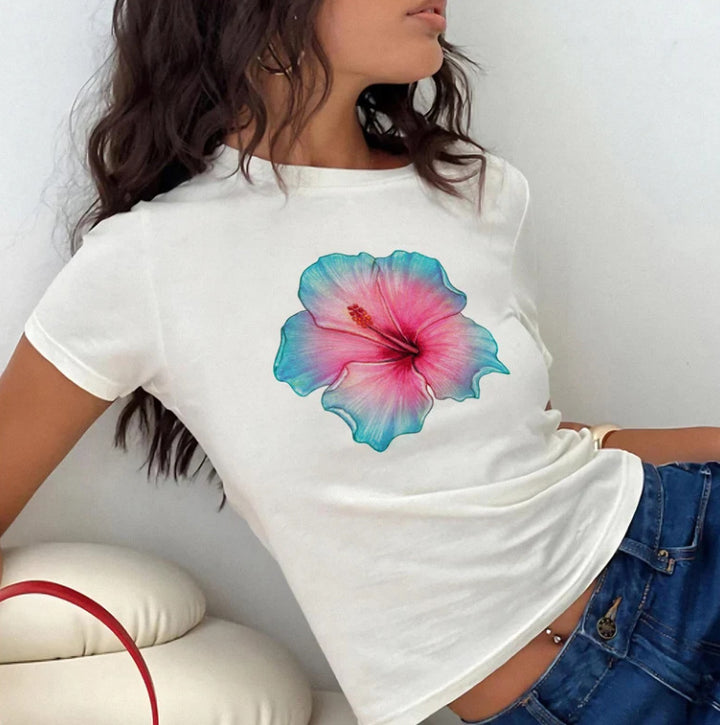 Damen Crop-T-Shirt mit kreativem Lippenmotiv und figurbetontem Schnitt Echo Archiv
